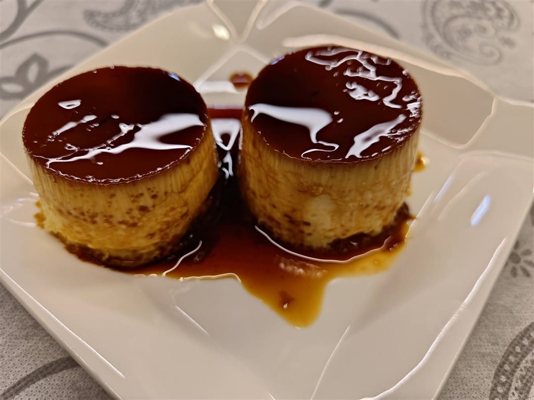 Flan de huevo casero